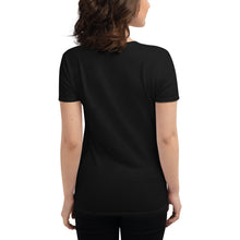 Load image into Gallery viewer, Powered by plants tee